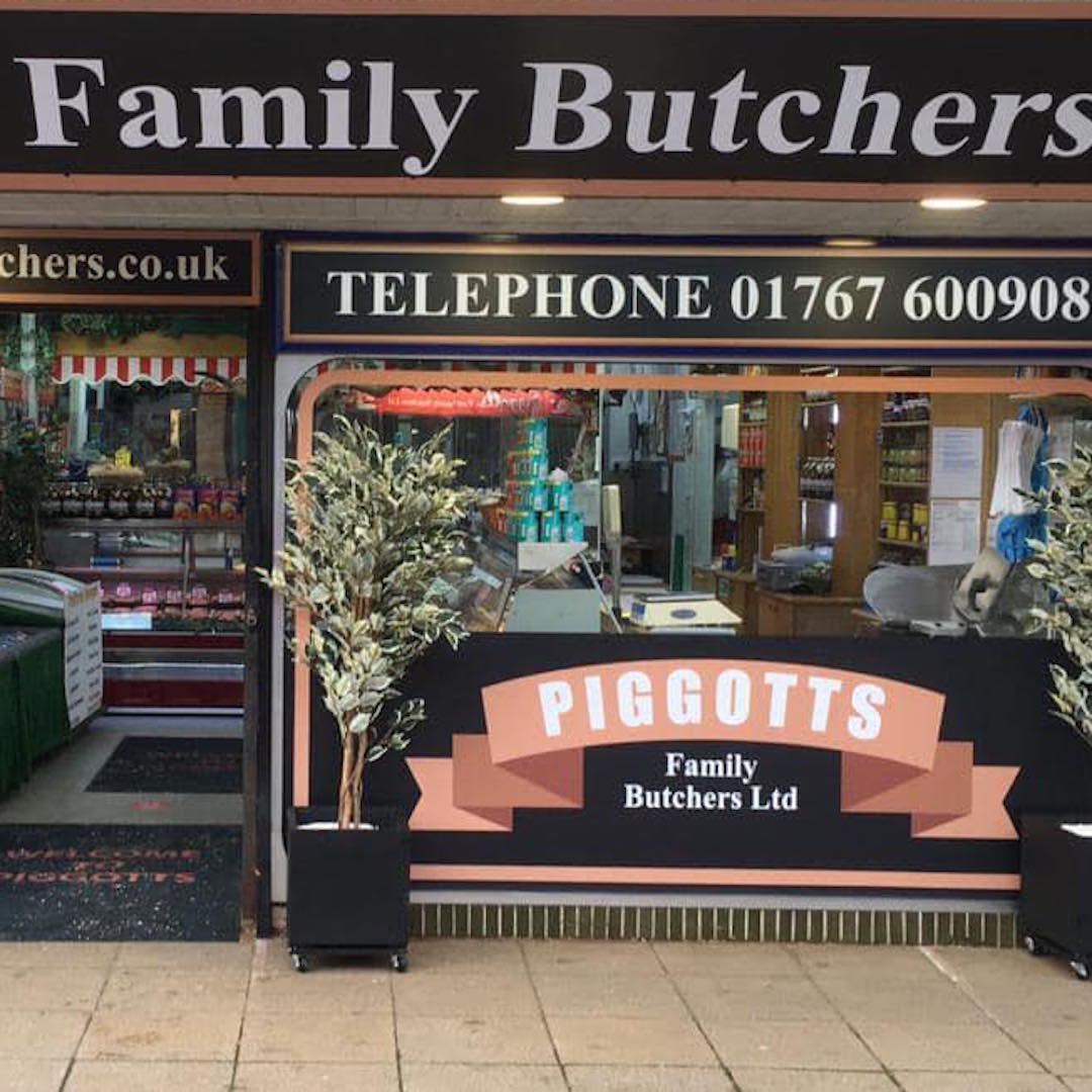 Piggotts Family Butchers lifestyle logo
