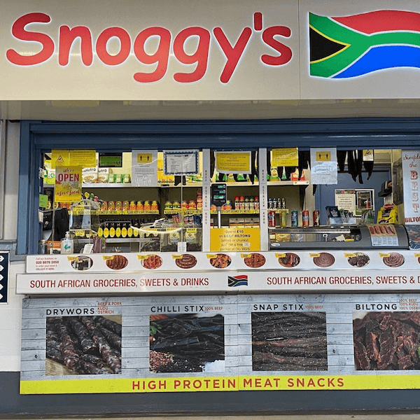 Snoggy's Butchery & Food Market lifestyle logo
