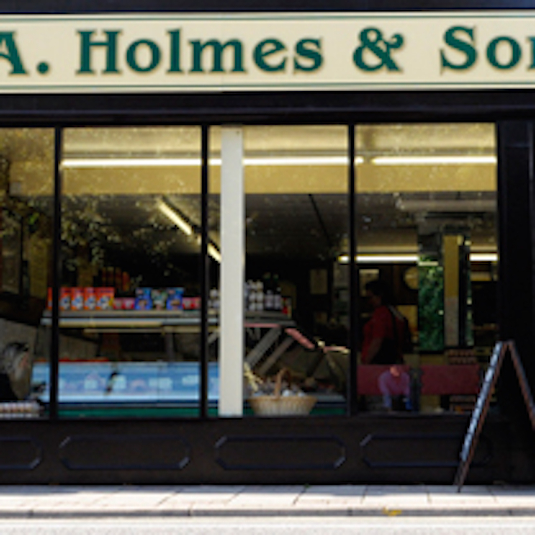 A Holmes & Son lifestyle logo