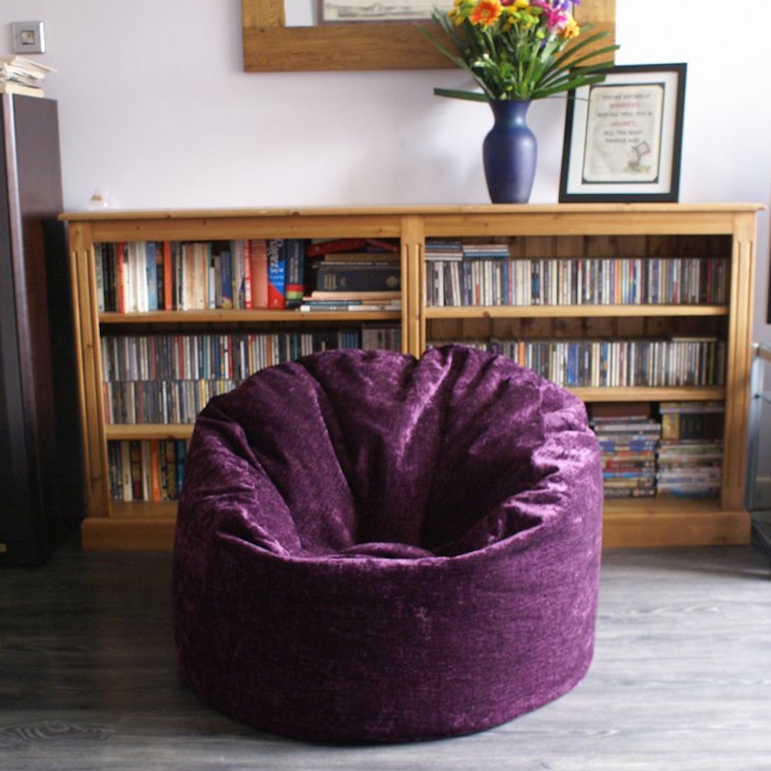 Edge Beanbags promotional image