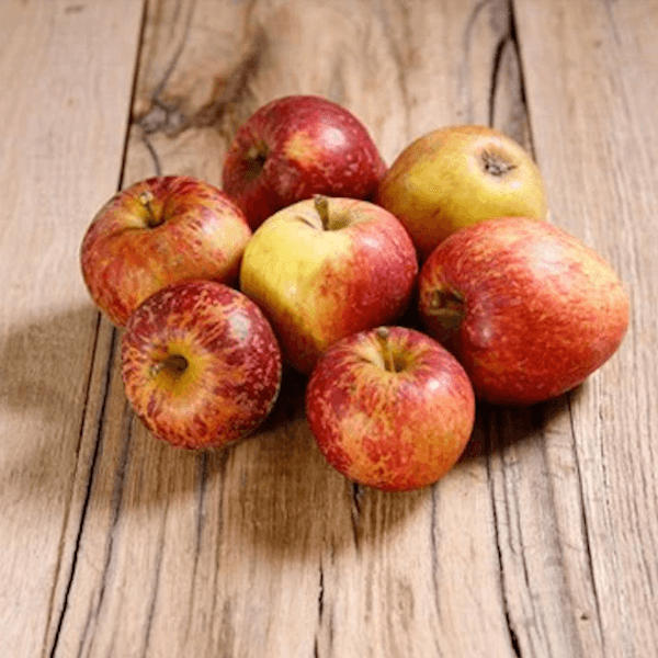 Image of Apples by Eversfield Organic, designed, produced or made in the UK. Buying this product supports a UK business, jobs and the local community.