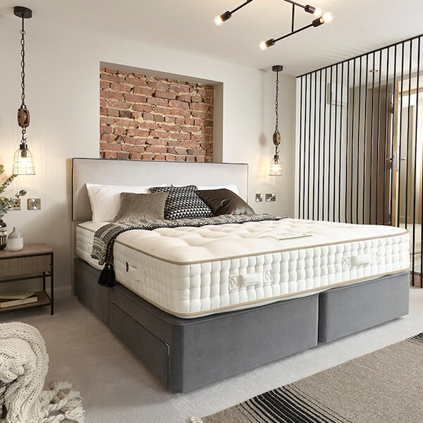 Image of Saltaire 10750 Pocket Mattress made in the UK by Harrison Spinks. Buying this product supports a UK business, jobs and the local community