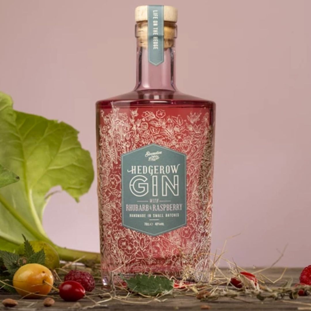 Image of Hedgerow Rhubarb & Raspberry Gin made in the UK by Sloemotion. Buying this product supports a UK business, jobs and the local community