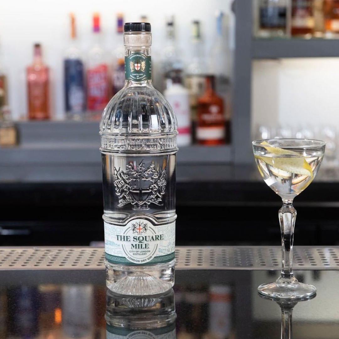 Image of City of London Square Mile London Dry Gin made in the UK by City of London Distillery. Buying this product supports a UK business, jobs and the local community