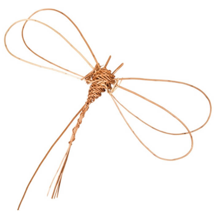 Image of Discover Willow Dragonfly Kit by Coates English Willow, designed, produced or made in the UK. Buying this product supports a UK business, jobs and the local community.